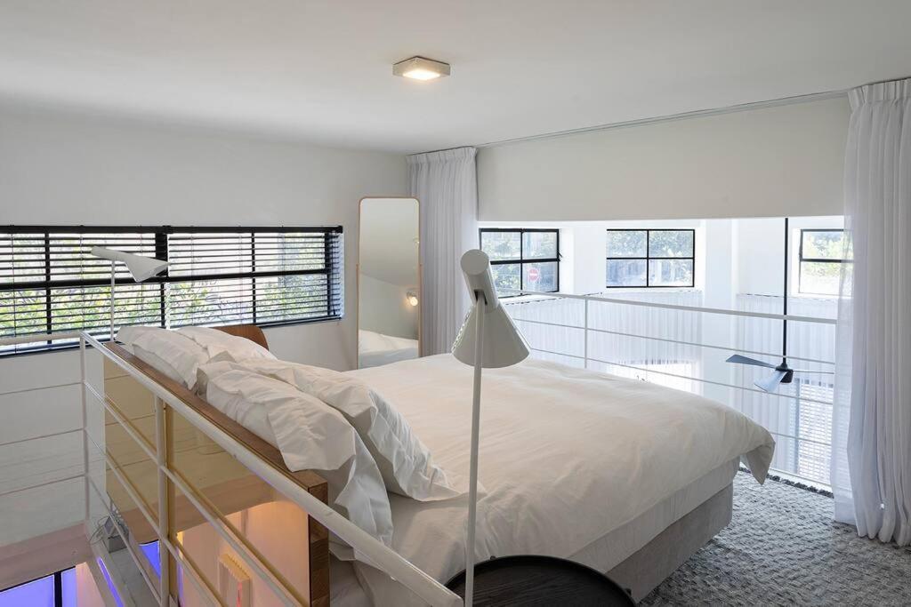 A Bauhaus Gem - Prime Location Tel-Aviv